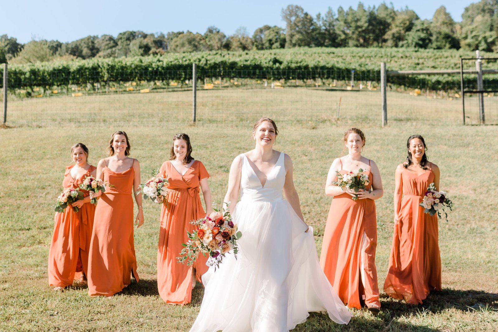 A Serene Celebration | Valley Road Vineyards | Sarah & Casey
